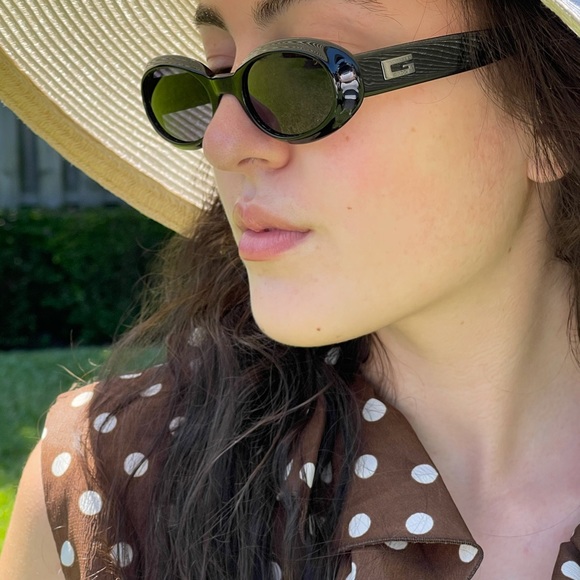 Vintage GUCCI Sunglasses Black with Case